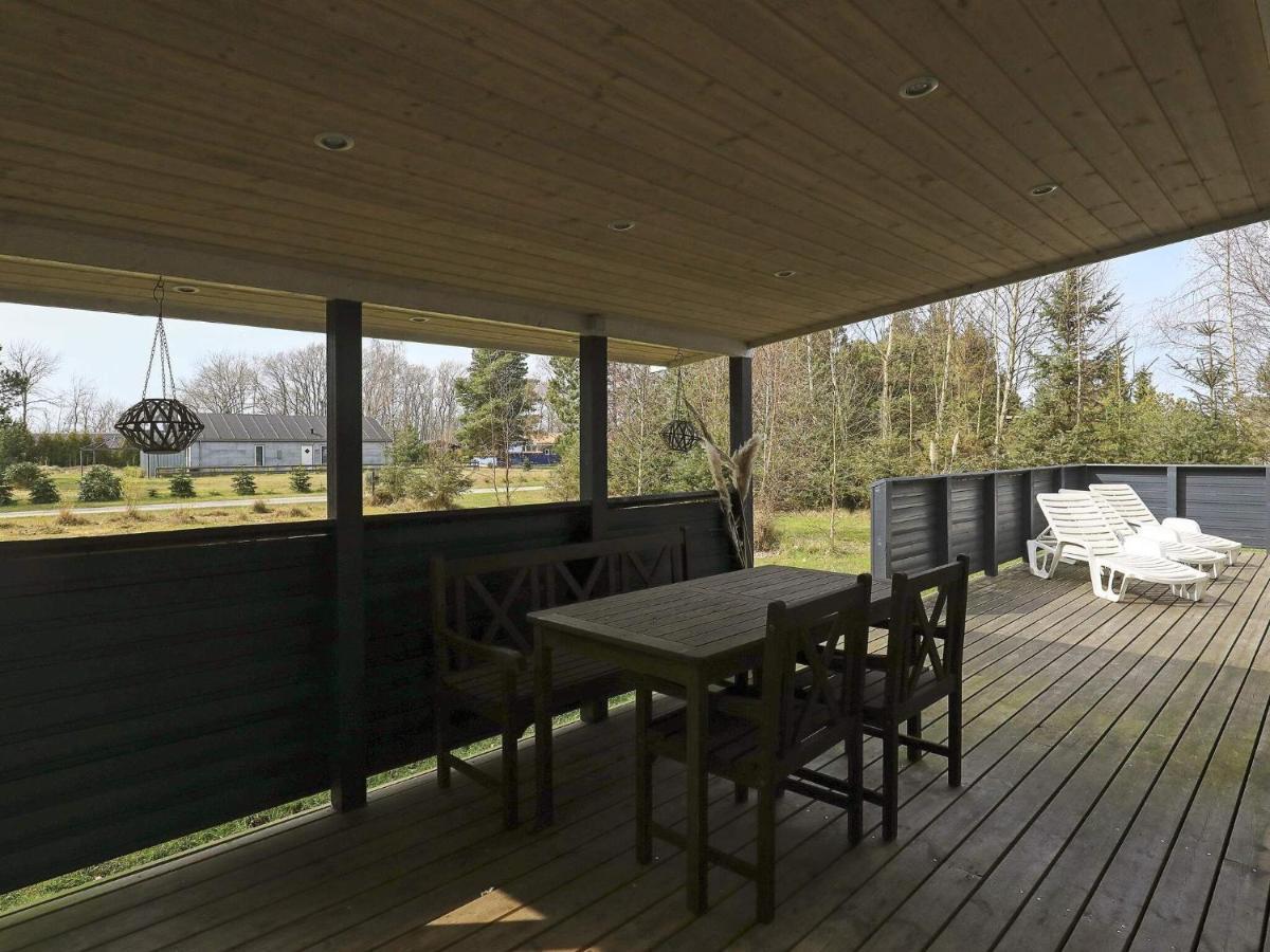 Three-Bedroom Holiday Home In Vaeggerlose 6 Boto By Room photo